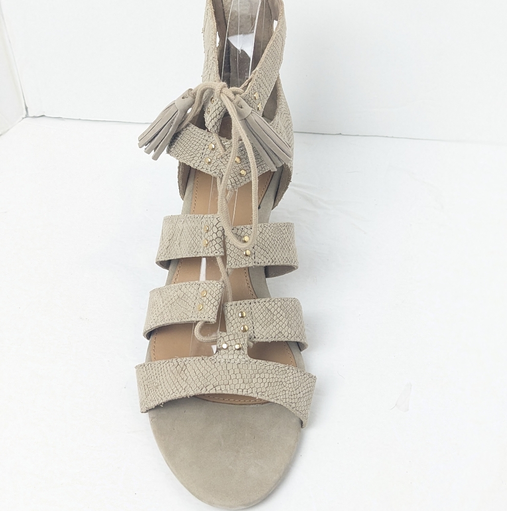 NWOT UGG Yasmin Snake Wedge Sandals - Picture 9 of 16
